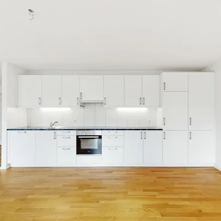 Rent this 4 bed apartment on Kannenfeldstrasse 24 in 4056 Basel, Switzerland