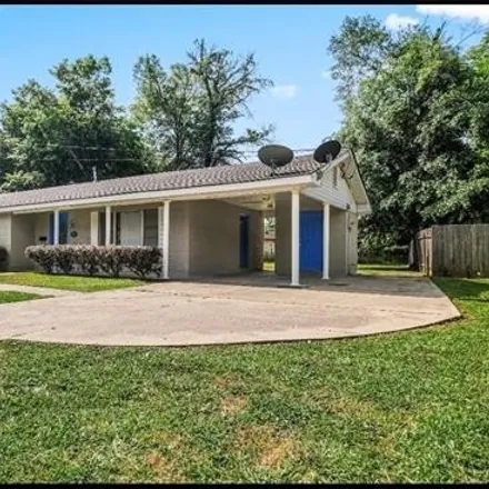 Image 2 - 2148 Kimberly Street, Alexandria, LA 71301, USA - House for sale