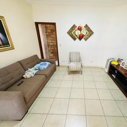 Buy this 3 bed house on Rua Olavo Bilac in Santa Mônica, Belo Horizonte - MG