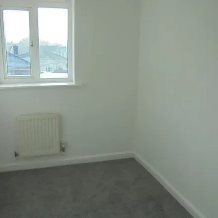 Rent this 3 bed duplex on Bryn Gorsedd in Litchard, CF31 1PT