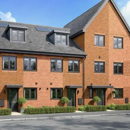 Buy this 3 bed townhouse on Horse & Jockey in Botley Road, Curbridge