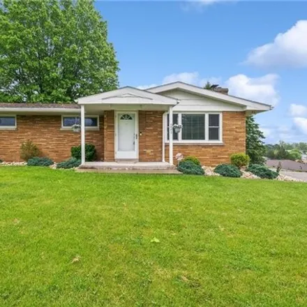 Buy this 4 bed house on 215 Thomas School Road in Carbon, Hempfield Township