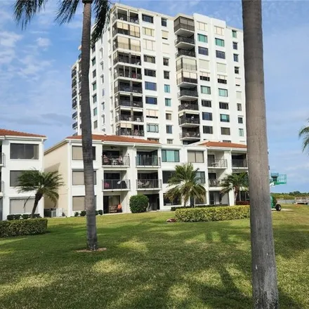 Image 2 - 6125 Bahia del Mar Circle, Saint Petersburg, FL 33715, USA - Condo for rent