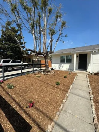 Image 4 - 11151 Hatteras Street, Los Angeles, CA 91601, USA - House for rent