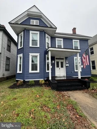 Rent this 4 bed house on 295 Willis Street in Cambridge, MD 21613