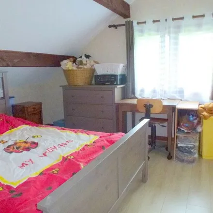 Rent this 2 bed apartment on Chemin du Vernon in 38410 Vaulnaveys-le-Haut, France