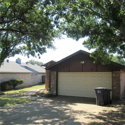 Buy this 2 bed house on Chapel Creek Boulevard in Fort Worth, TX 76108