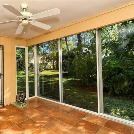 Image 9 - Village Garden Drive, Sarasota, FL 34234, USA - Condo for sale