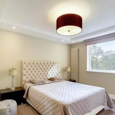 Image 7 - Boydell Court, London, NW8 6NH, United Kingdom - Apartment for rent