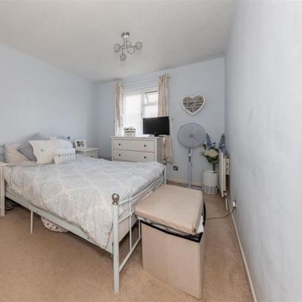 Rent this 3 bed house on Russell Road in Toddington, LU5 6DR