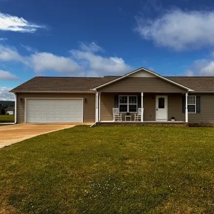 Buy this 3 bed house on unnamed road in Winchester, TN 37372