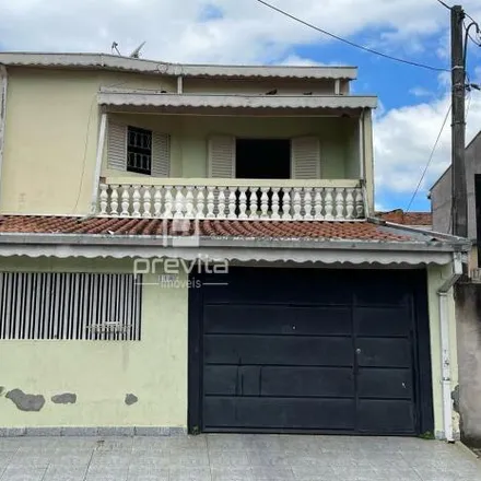 Buy this 3 bed house on Rua Joaquim Ribeiro da Silva in Água Quente, Taubaté - SP