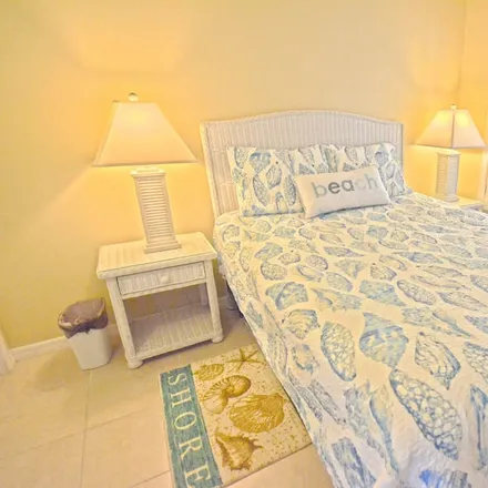 Rent this 1 bed condo on Saint Augustine in FL, 32084
