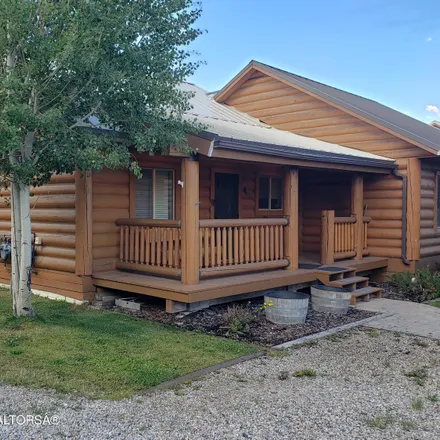 Buy this 1 bed condo on 558 South Canal Street in Pinedale, WY 82941