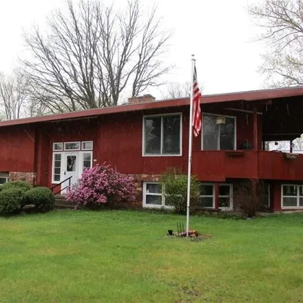 Buy this 3 bed house on 255 South East Street in New Auburn, Chippewa County