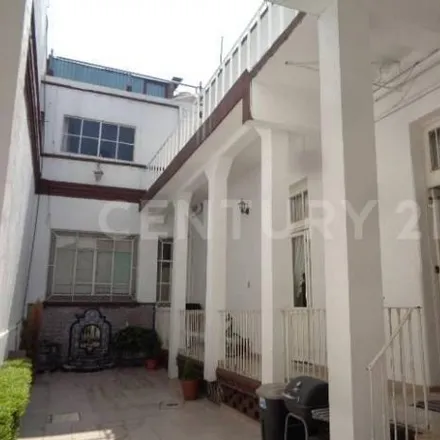 Buy this 4 bed house on Metro Hostal Boutique in Calle Guanajuato 84, Cuauhtémoc