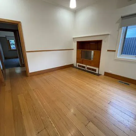 Rent this 3 bed apartment on Arthur Street in Footscray VIC 3011, Australia