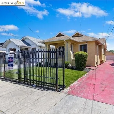 Image 1 - 1650 72nd Ave, Oakland, California, 94621 - House for sale