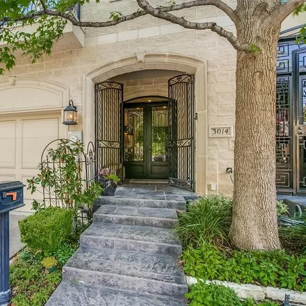 Image 2 - 3011 Hood Street, Dallas, TX 75219, USA - Townhouse for sale