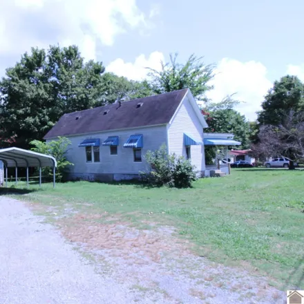 Image 2 - 201 East Drive, Fulton, KY 42041, USA - House for sale