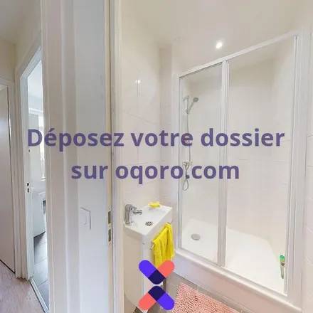 Rent this 5 bed apartment on 49 Avenue Berthelot in 69007 Lyon, France