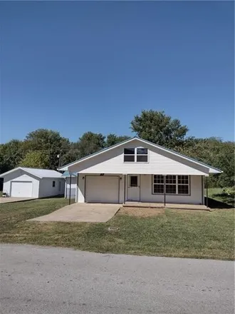 Buy this 3 bed house on 342 Phillips Avenue in Huntsville, AR 72740