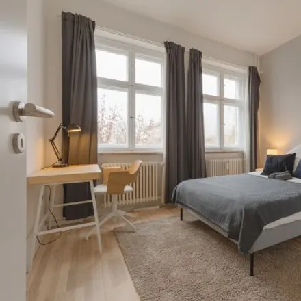 Rent this 3 bed room on Grünberger Straße 3 in 10243 Berlin, Germany