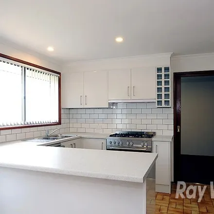 Image 5 - 10 Lautrec Avenue, Wheelers Hill VIC 3150, Australia - Apartment for rent