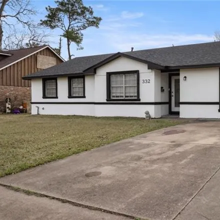 Buy this 4 bed house on 366 North Shanks Street in Clute, TX 77531