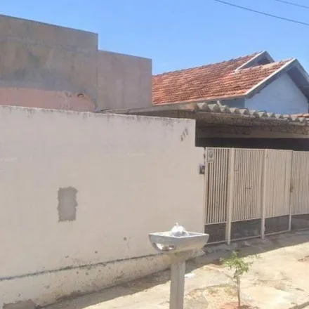 Rent this studio house on Rua Maceió in Vila Rebelo, Garça - SP