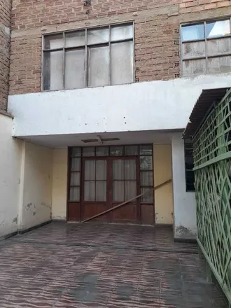 Buy this 5 bed house on Jirón Los Mochicas in San Miguel, Lima Metropolitan Area 15087