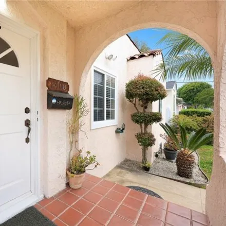 Image 3 - 25141 Las Flores Street, Alhambra, CA 91803, USA - House for sale