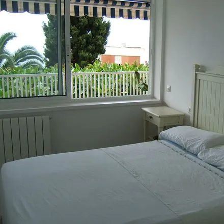 Rent this 4 bed condo on Tarragona in Catalonia, Spain