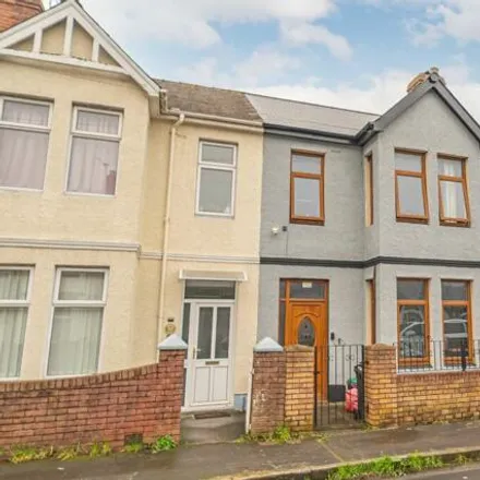 Buy this 3 bed townhouse on Milman Street in Newport, NP20 2HQ