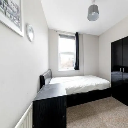Image 9 - Dinsdale Road, Newcastle upon Tyne, NE2 1DP, United Kingdom - Room for rent