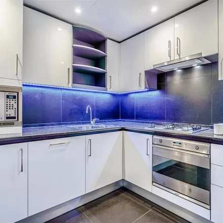 Rent this 2 bed apartment on 7 Westferry Circus in Canary Wharf, London