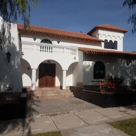 Buy this 4 bed house on Cerro León Negro in Departamento Capital, Mendoza