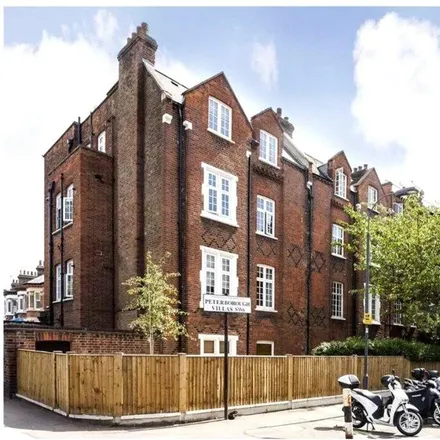Rent this 1 bed apartment on 49b New King's Road in London, SW6 4SE
