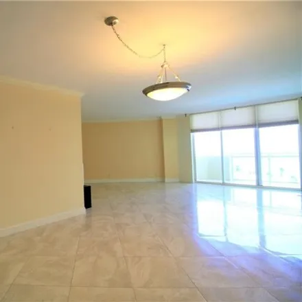 Image 7 - AQUARIUS Condiminium (South), South Ocean Drive, Beverly Beach, Hollywood, FL 33009, USA - Condo for rent