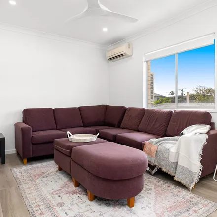 Image 9 - 42 Wellington Street, Coorparoo QLD 4151, Australia - Apartment for rent