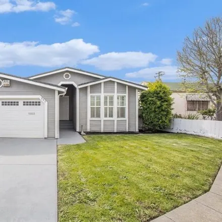 Buy this 3 bed house on 349 South 50th Street in Richmond, CA 94804