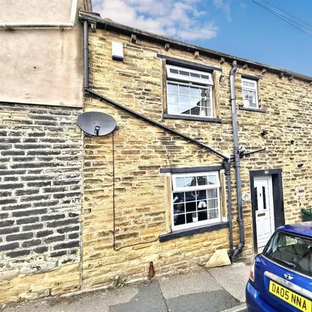 Rent this 2 bed townhouse on Croft Street in Baildon, BD10 9QQ