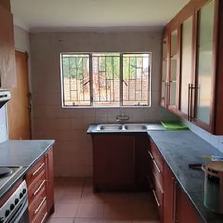 Image 2 - Du Plessis Road, Clarina, Akasia, 0118, South Africa - Apartment for rent