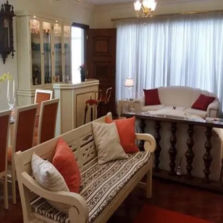 Buy this 3 bed house on Rua das Gardênias in Mirandópolis, São Paulo - SP