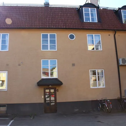 Rent this 2 bed apartment on Bergslagsvägen 6 in 612 30 Finspång, Sweden