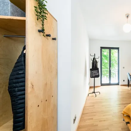 Rent this 3 bed room on Krossener Straße 2 in 10245 Berlin, Germany