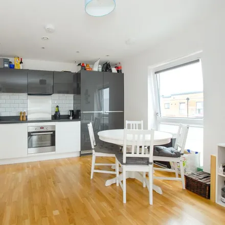 Image 2 - unnamed road, London, HA4 0GD, United Kingdom - Apartment for rent