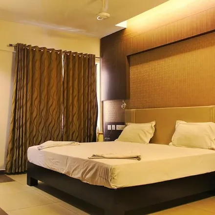 Rent this 1 bed house on Vinayagam Laser Hospital in Madurai, Dhanappa Mudali Street