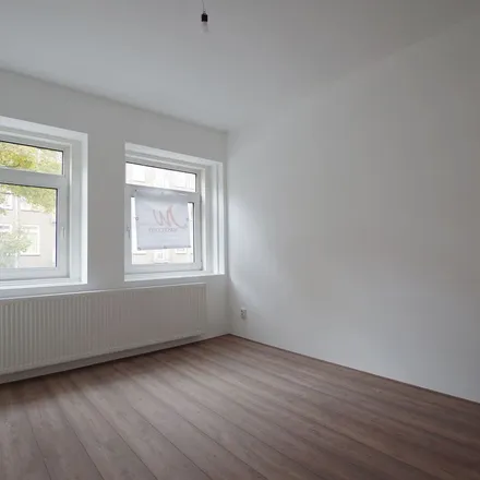 Rent this 3 bed apartment on Brussestraat 24A in 3031 SL Rotterdam, Netherlands