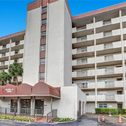 Buy this 2 bed condo on 5899 Northwest 44th Street in Lauderhill, FL 33319